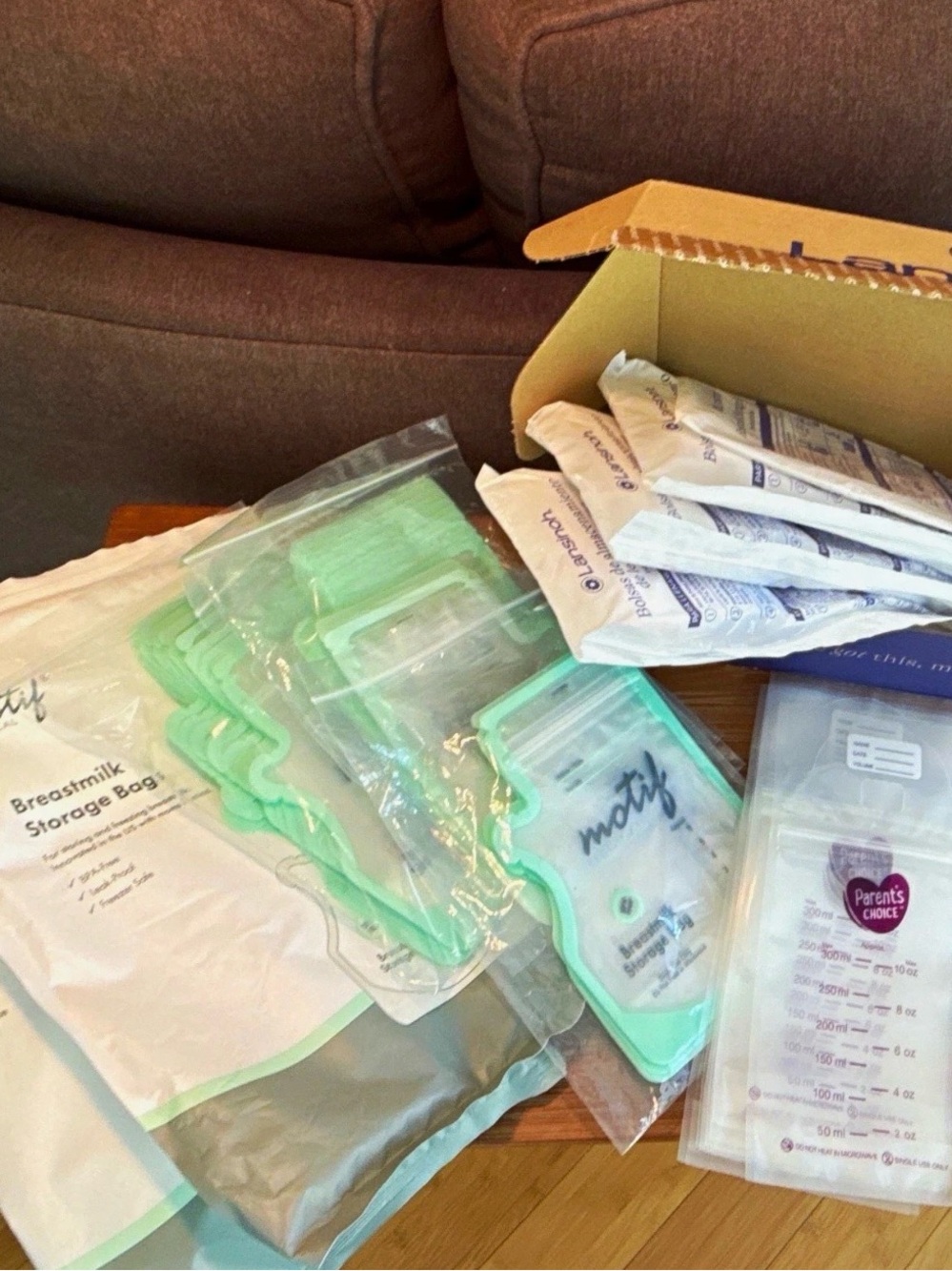 Motif, Lansinoh, & Parents Choice Breastmilk Storage Bags - 308 pc total